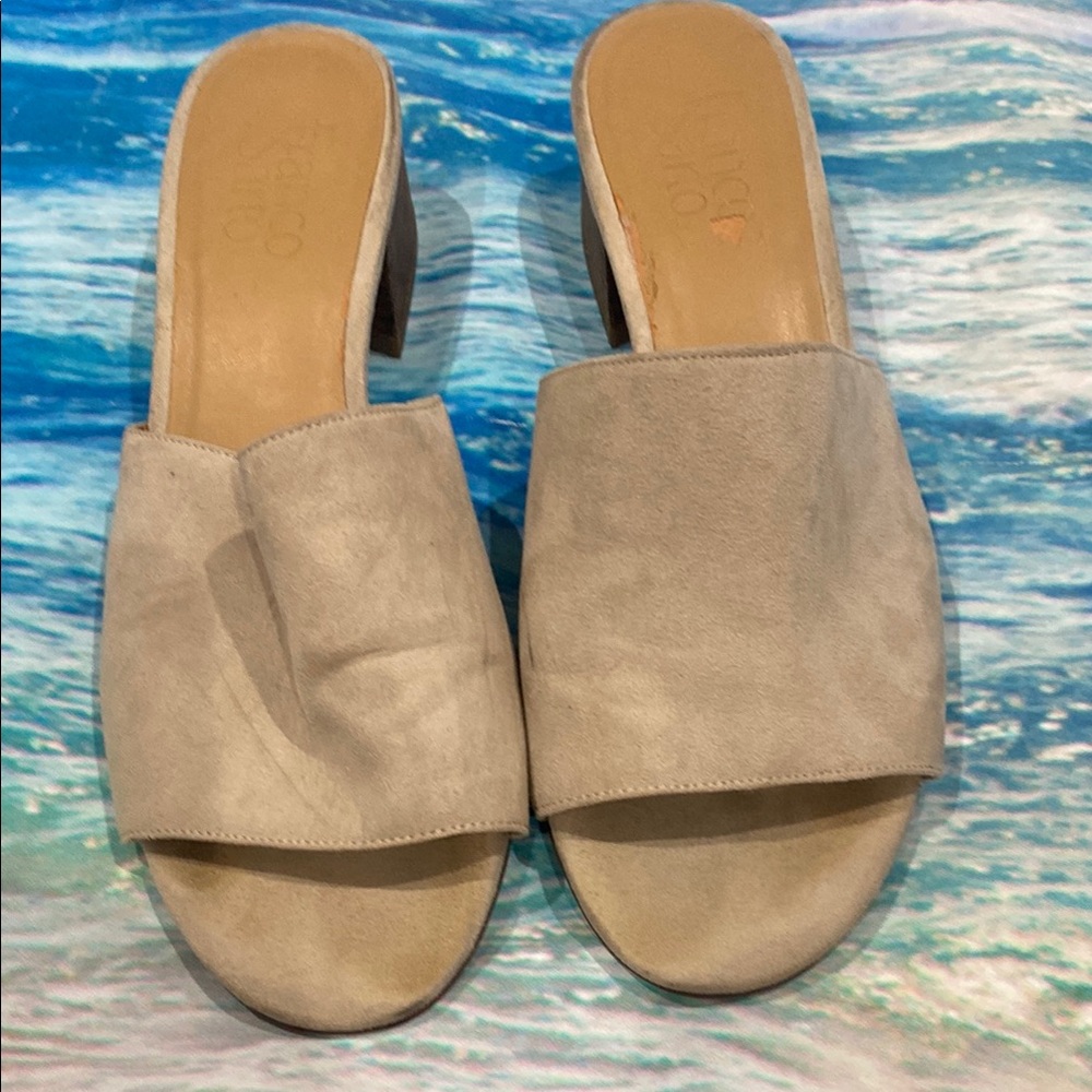 Franco Sarto Cream Mules with Soft Fabric  size 8